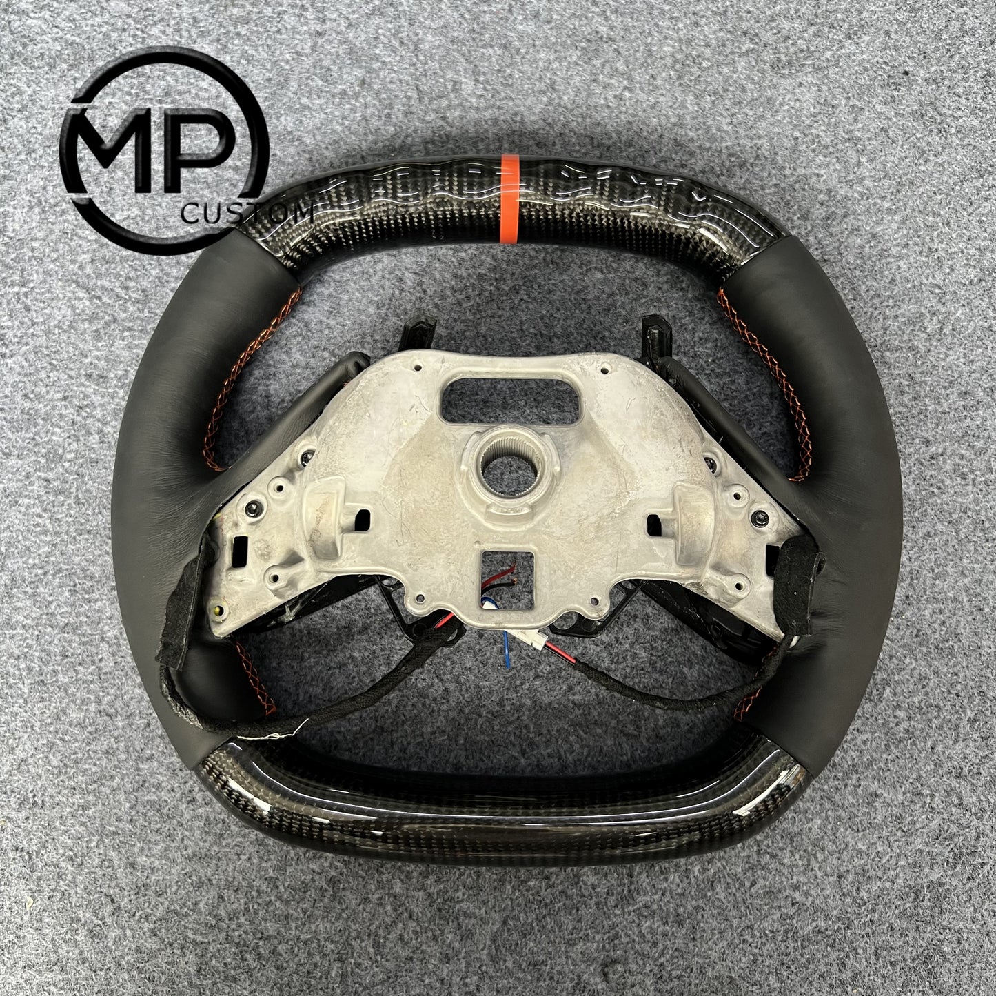 MPCUSTOM Fit For Chevrolet Corvette C8 2020+ carbon fiber steering wheel black smooth leather orange center line heating function