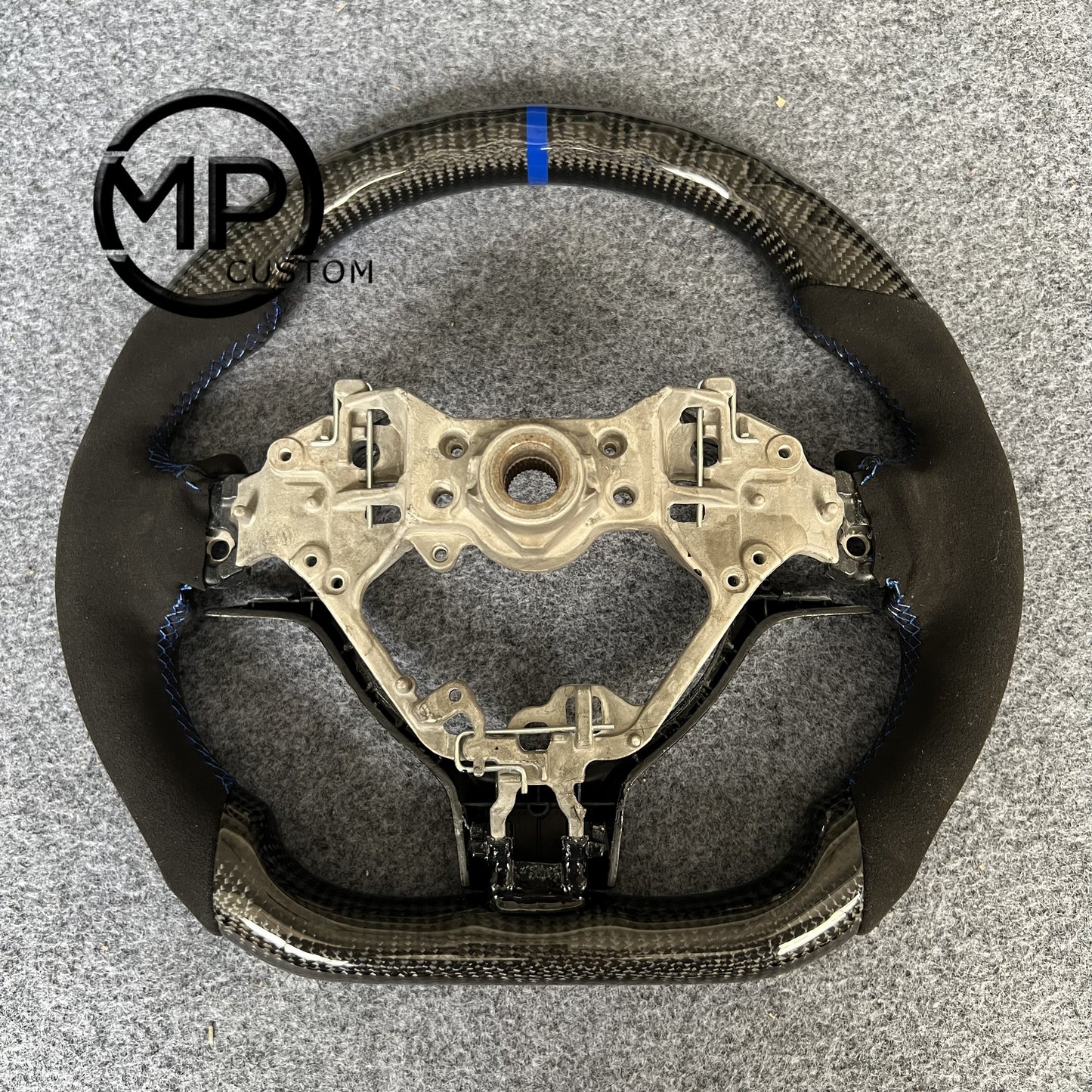 MPCUSTOM Fit For Toyota 86 2016-2019/Subaru BRZ 2016-2019 carbon fiber steering wheel black Alcantara blue center line