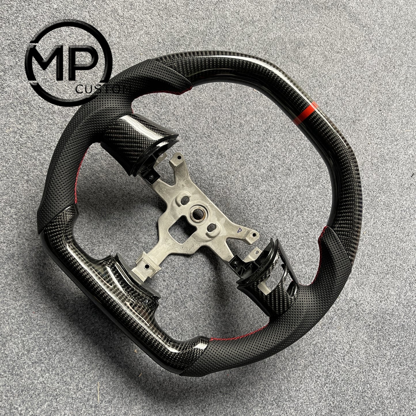 MPCUSTOM Fit For Chevrolet Corvette C6 Z06 2006-2011 carbon fiber steering wheel black smooth leather red center line