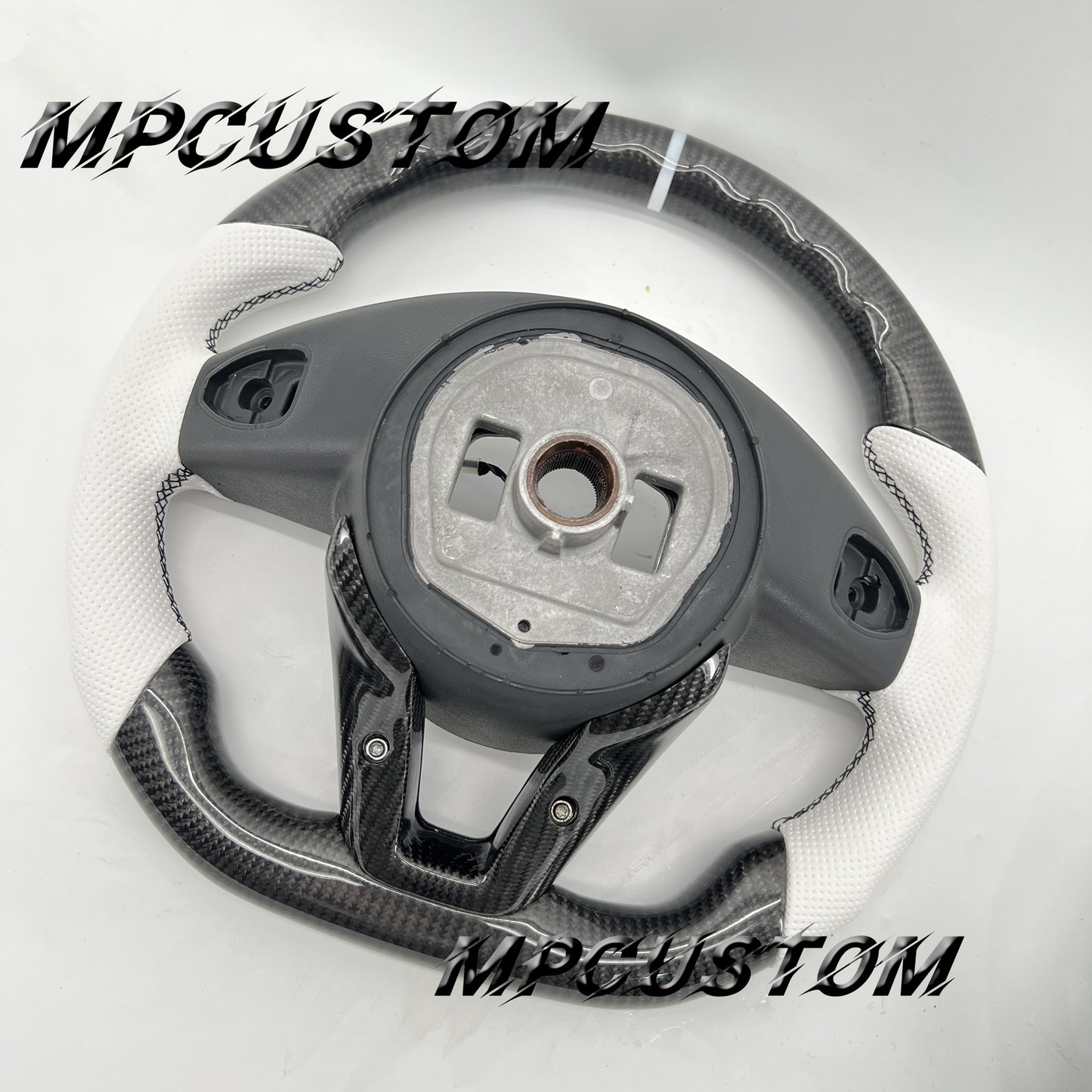 Mpcustom for Mercedes Benz 808AMG /W205 AMG carbon fiber steering wheel round top and white stripe line