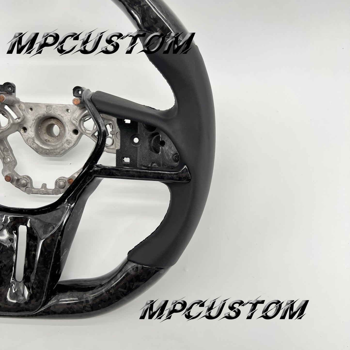 Mpcustom for Nissan GTR R35 2017+ carbon fiber steering wheel gloss and red stripe line