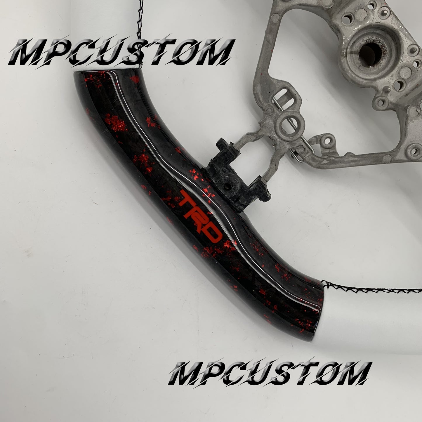 Mpcustom for Toyota 86 BRZ FRS 2017-2019 carbon fiber steering wheel white smooth and f1 shape