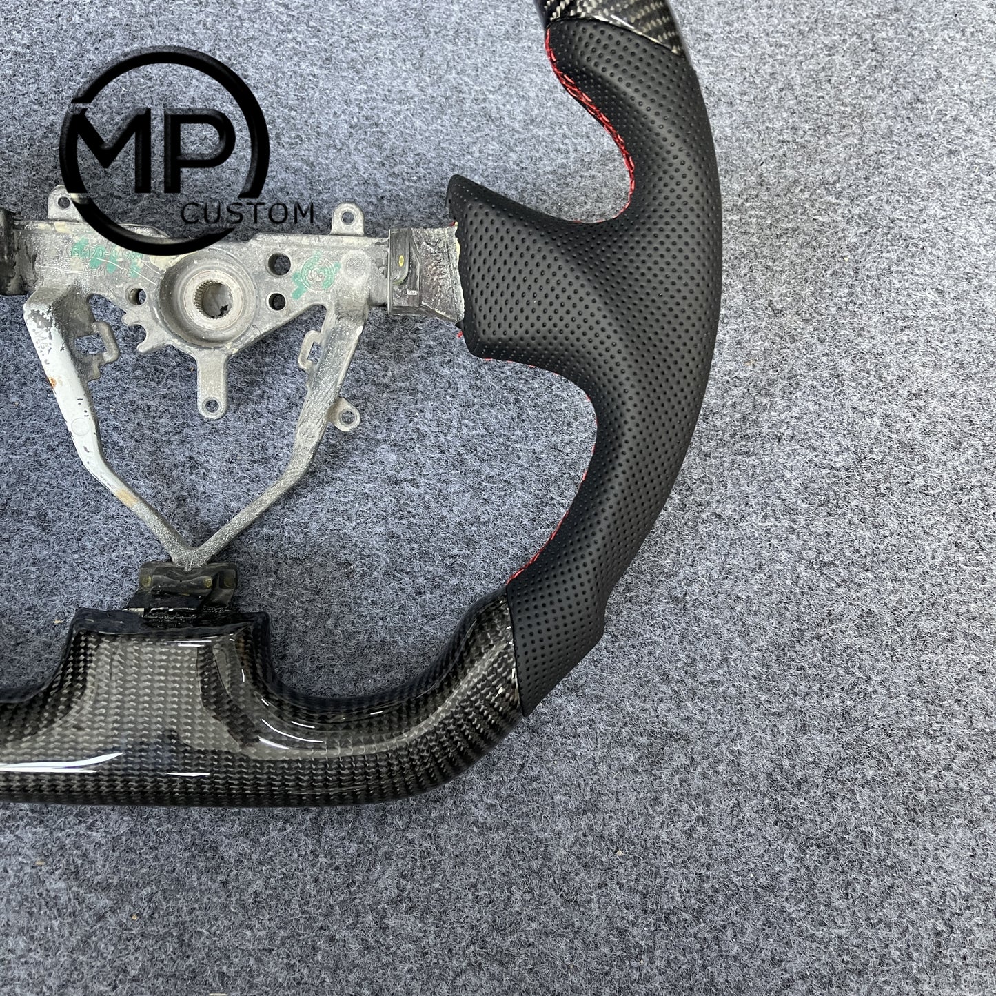 MPCUSTOM Fit For Subaru 2003-2007 WRX STI/2005-2007 Legacy carbon fiber steering wheel black perforated leather red center line