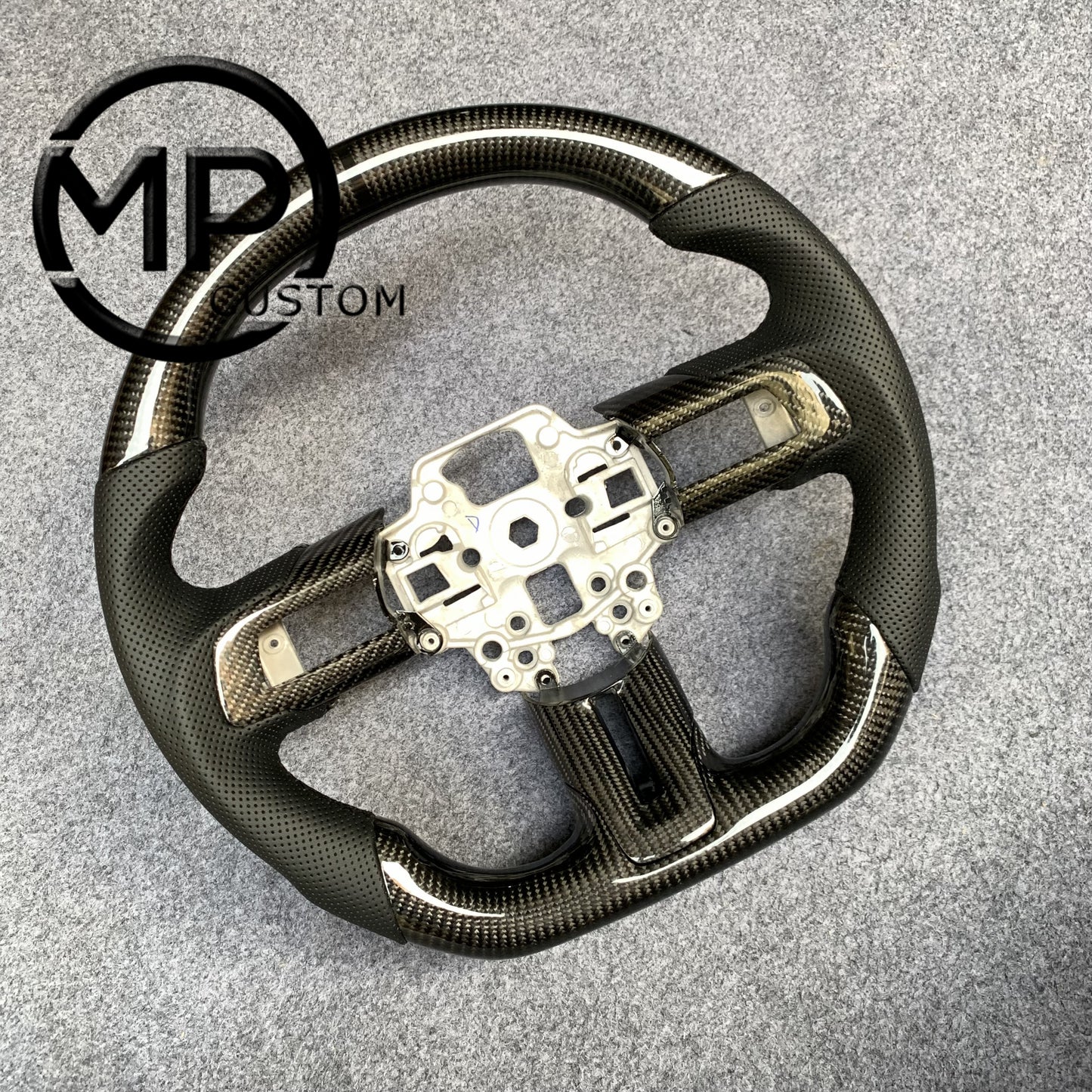 MPCUSTOM Fit For Ford mustang SHELBY GT350R 2018-2023 EcoBoost/GENUINE2018-2021 carbon fiber steering wheel black perforated leather