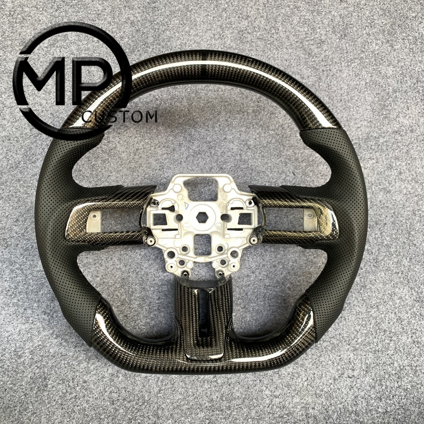 MPCUSTOM Fit For Ford mustang SHELBY GT350R 2018-2023 EcoBoost/GENUINE2018-2021 carbon fiber steering wheel black perforated leather