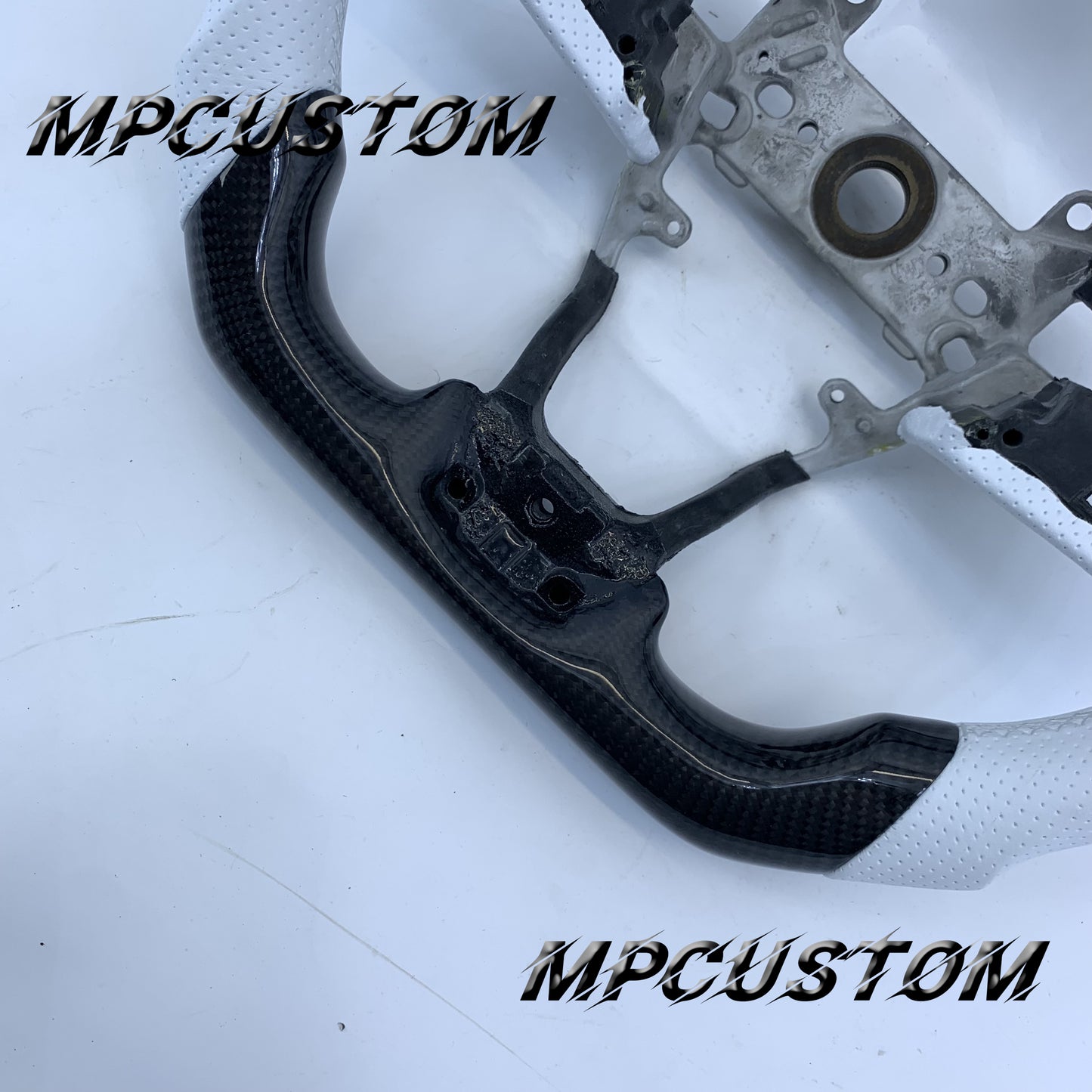 Mpcustom Honda 10th Gen Civic 2016+ carbon fiber steering wheel white stripe line