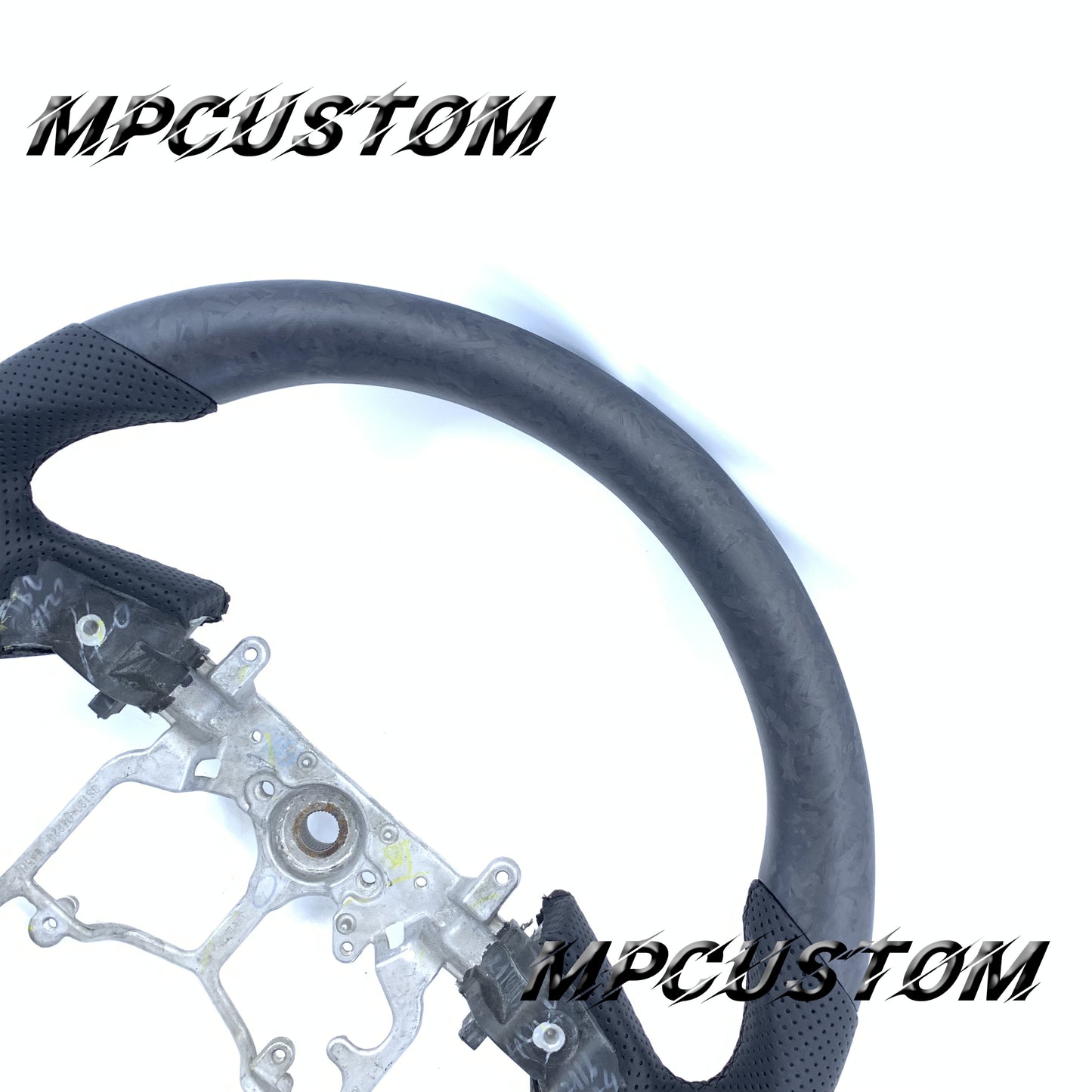Mpcustom Toyota Tundra 2014-2017 carbon fiber steering wheel flat bottom