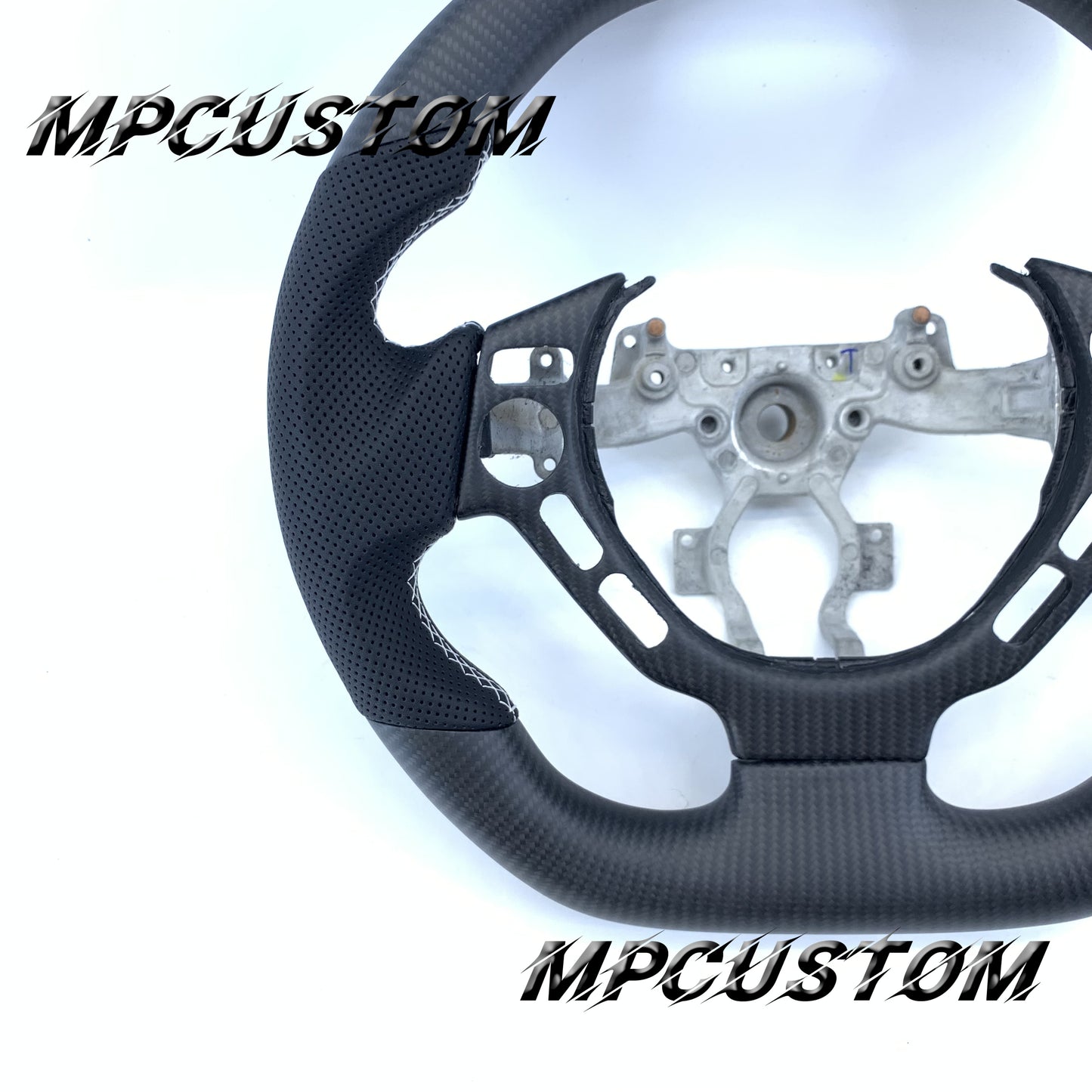 Mpcustom Nissan GTR R35 2009-2016 carbon fiber steering wheel white stripe line