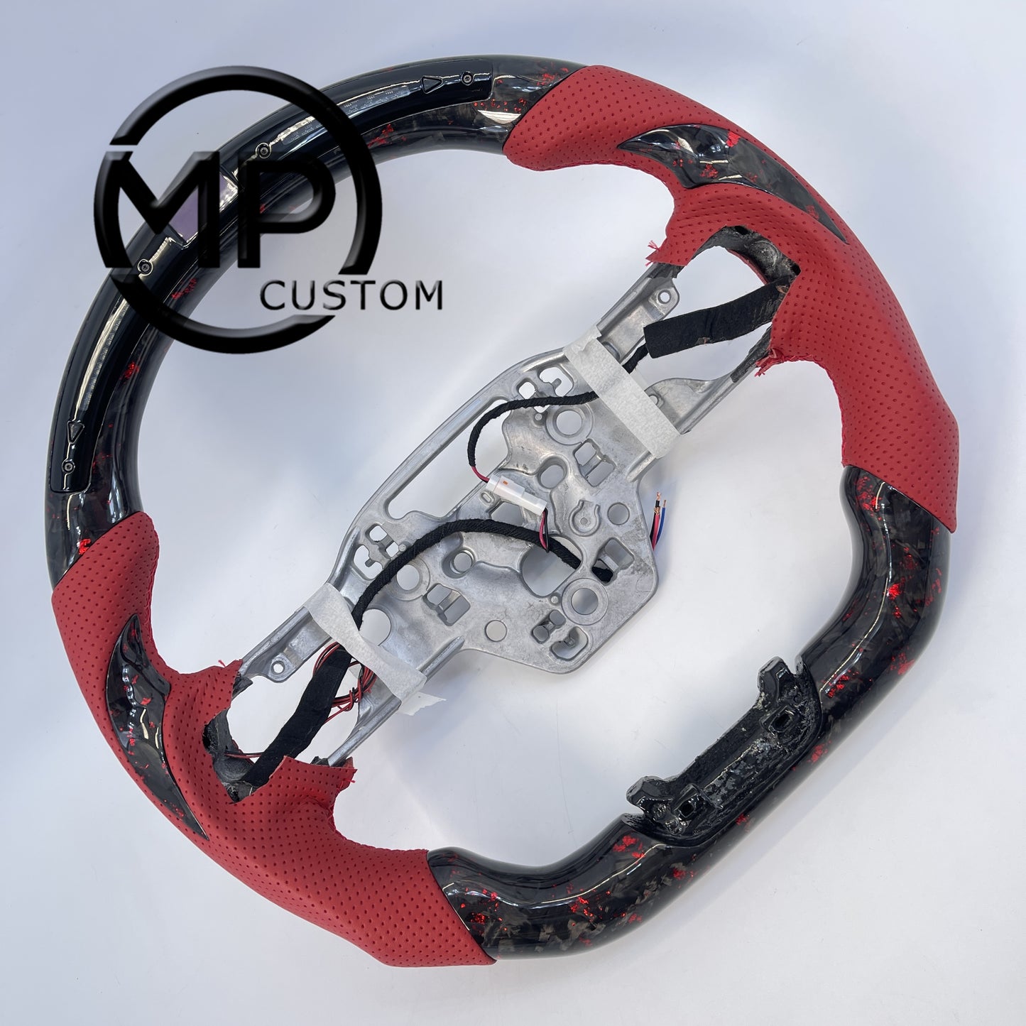 MPCUSTOM Fit For Ford mustang GT 2024 forged carbon fiber with red flakes steering wheel red perforated leather Led