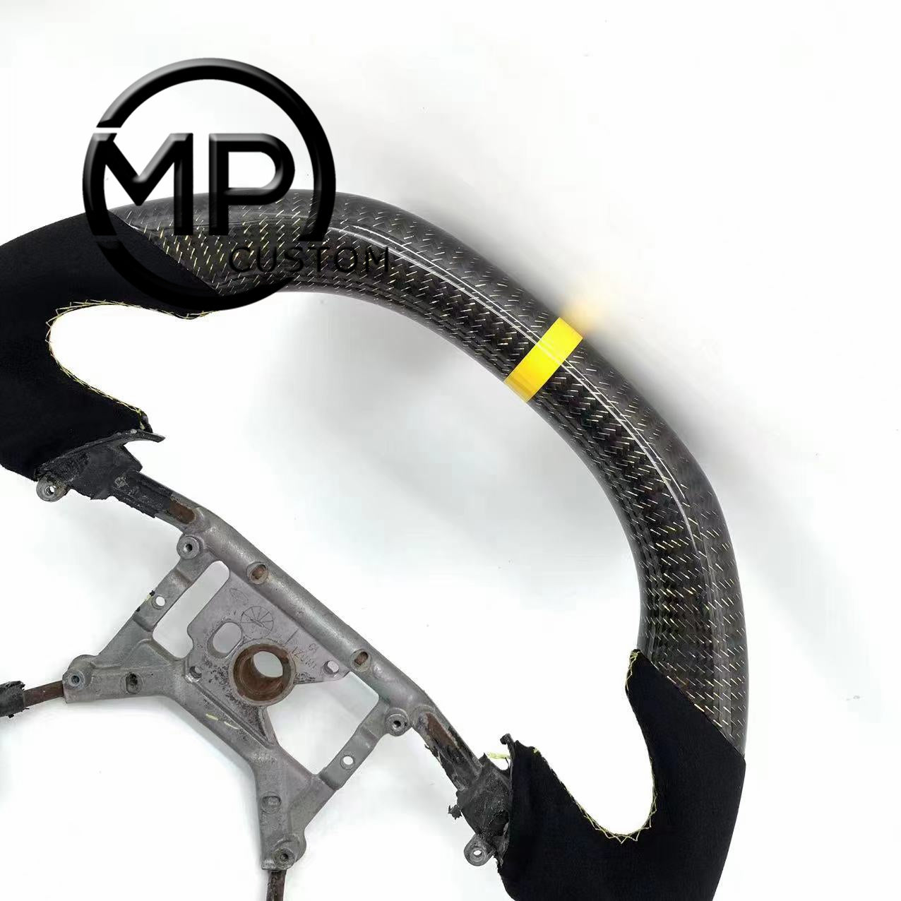 MPCUSTOM Fit For Ford mustang GT 1999-2004 gloss golden wire carbon fiber steering wheel black Alcantara yellow line