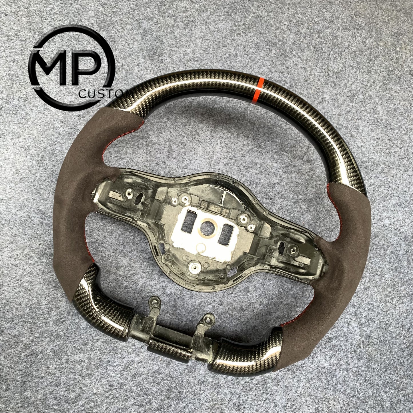 MPCUSTOM Fit For Benz 809 AMG W177 GT C190 C63S W205 E43 carbon fiber steering wheel brown Alcantara red center line