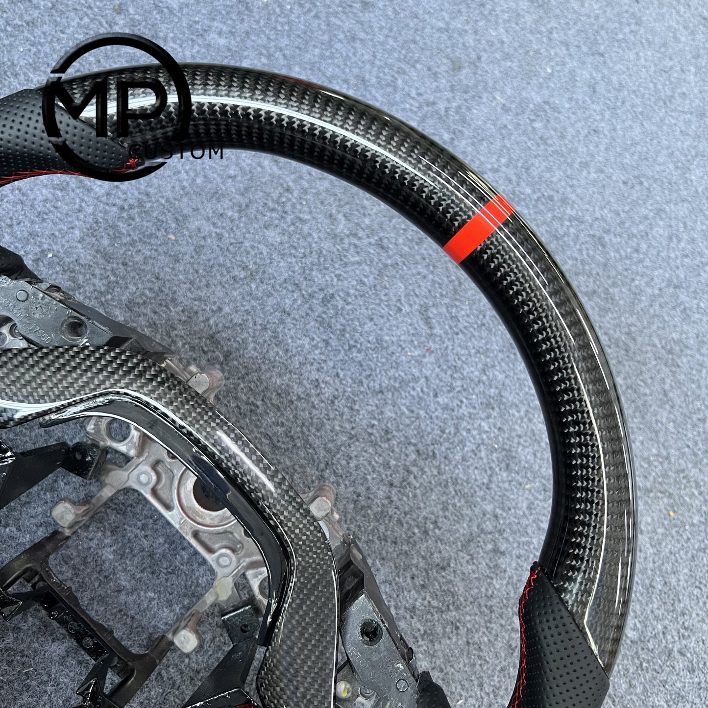 MPCUSTOM Fit For Honda 10th gen Accord/EXL EX LX 2018-2022/Insight 2019-2021 carbon fiber steering wheel black perforated leather red center line