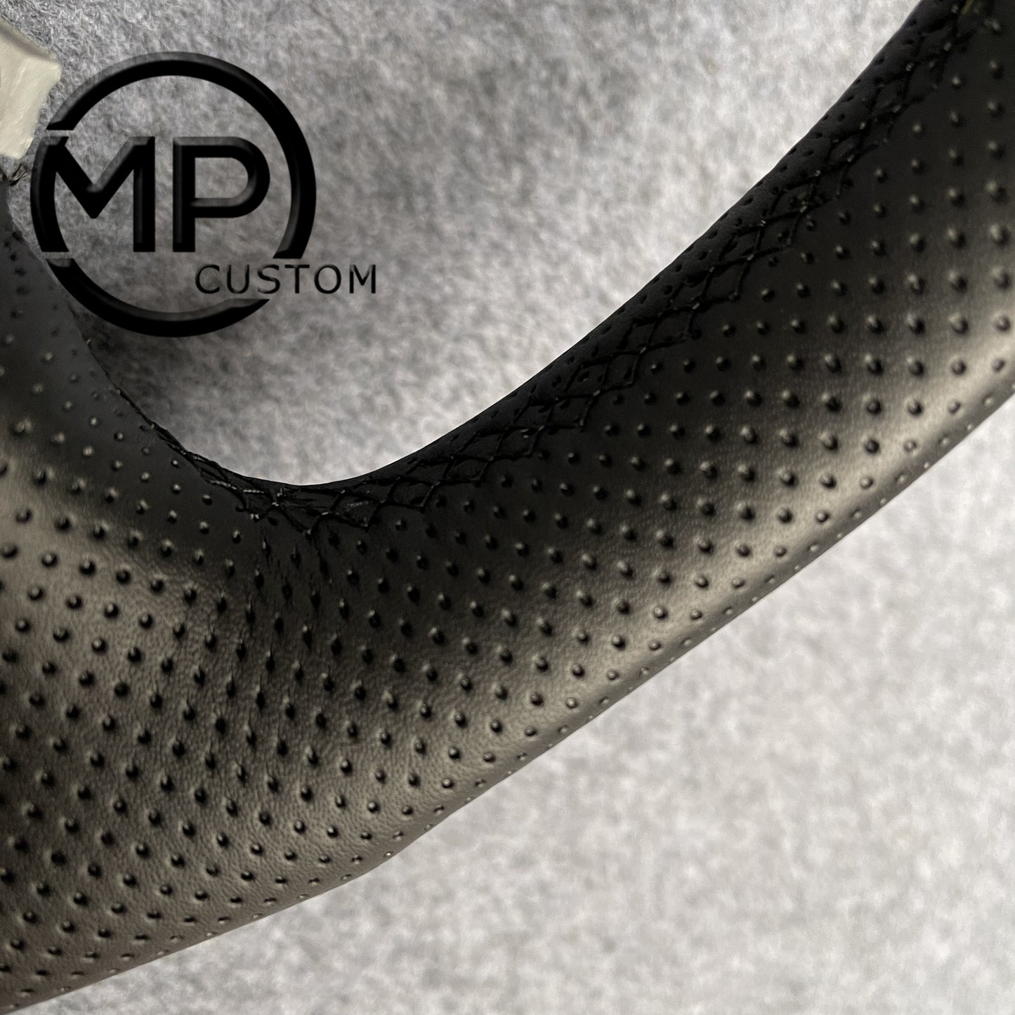 MPCUSTOM Fit For Ford mustang GT 1999-2004 carbon fiber steering wheel black perforated leather