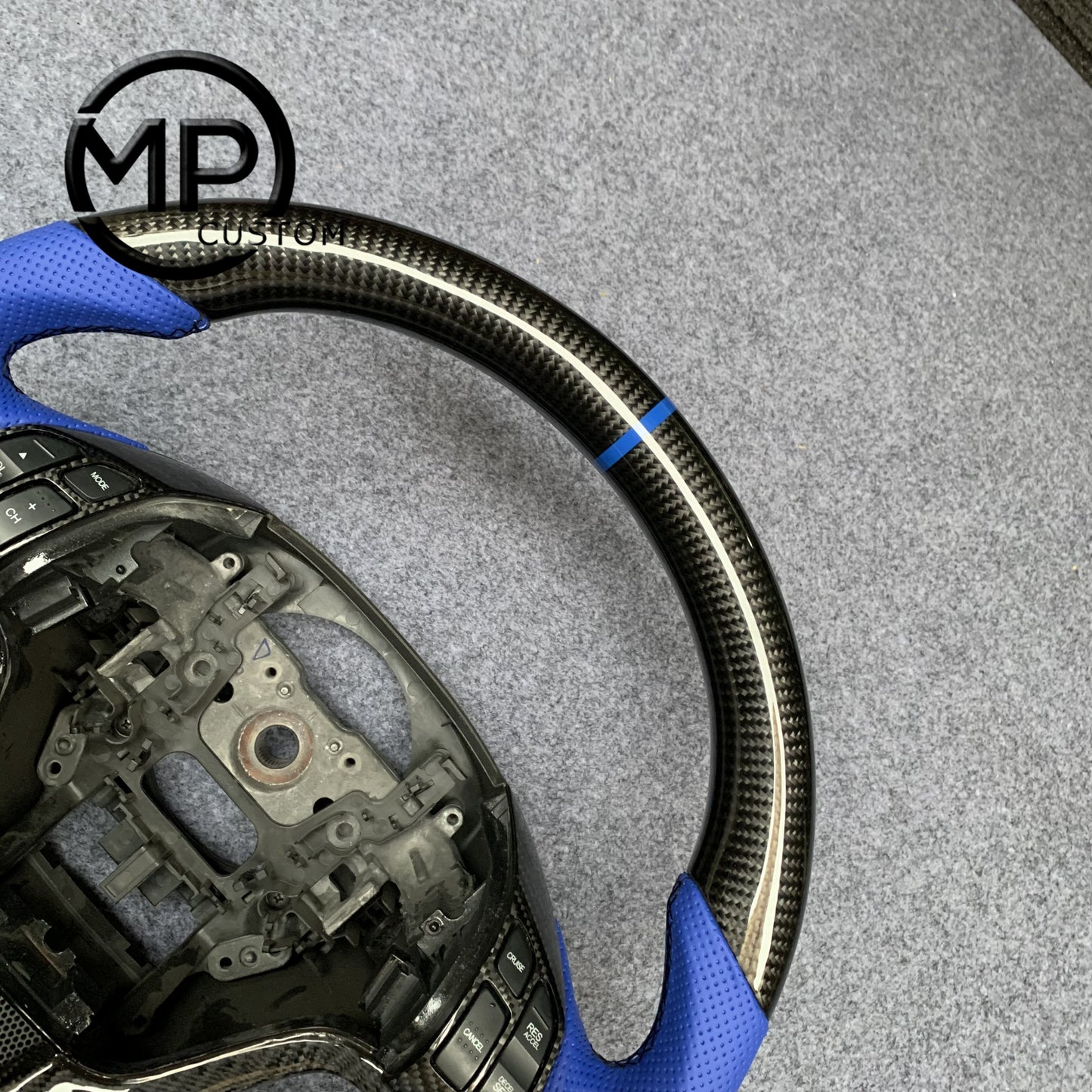 MPCUSTOM Fit For Honda CR-V CRV 2007-2011 carbon fiber steering wheel blue perforated leather blue center line