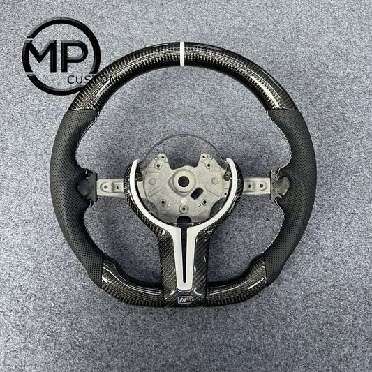 MPCUSTOM Fit For BMW M Sport F30 F31 F34 F10 F11 F07 / F12 F13 F06 X3 F25 X4 F26 X5 F15 M50d X6 F16 M50d F20 F21 M135i M140i F45 F46 F22 F23 M235i M240i F32 F33 F36 X1 F48 X2 F39 carbon fiber steering wheel black perforated leather white center line