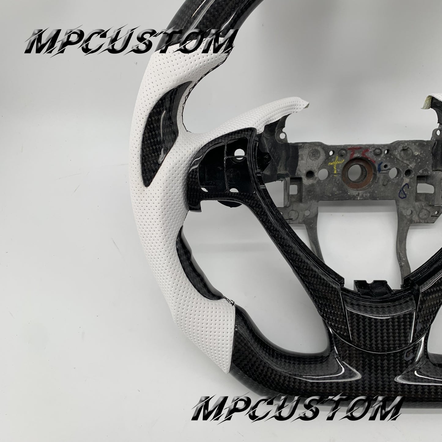 Mpcustom Acura TL 2009-2014 carbon fiber steering wheel white stripe line