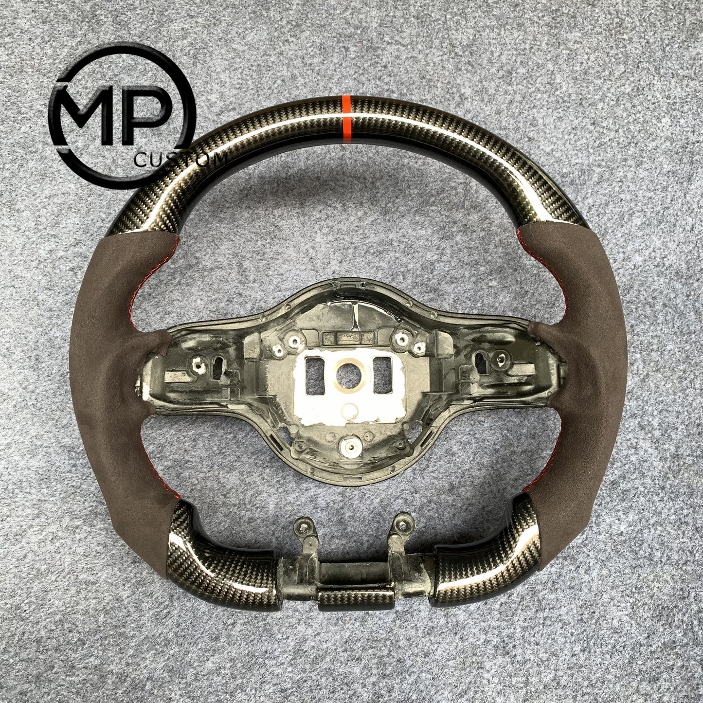 MPCUSTOM Fit For Benz 809 AMG W177 GT C190 C63S W205 E43 carbon fiber steering wheel brown Alcantara red center line