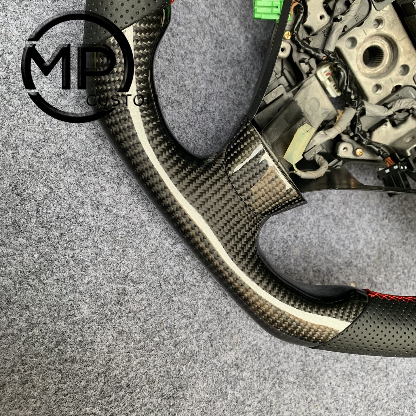 MPCUSTOM Fit For Honda 7th gen&nbsp; Accord Sedan TESTED LX 2003-2007/Inspire/Accord UC1 UC3 CM5 CM6 carbon fiber steering wheel black perforated leather red center line