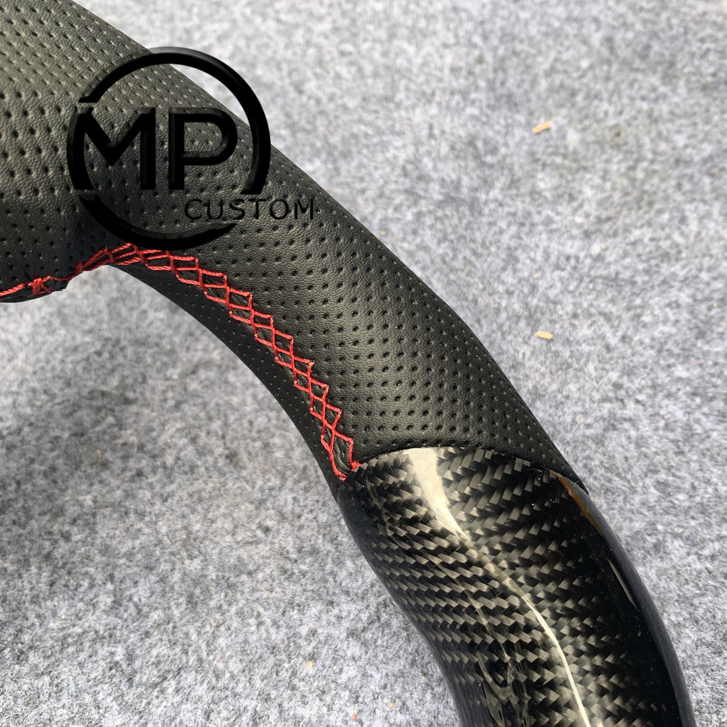 MPCUSTOM Fit For Infiniti EX35 EX37 2008-2017/G25 G35 G37 G37X 2007-2015/Q40 Q60 2014-2015/QX50 2014-2018 carbon fiber steering wheel black perforatara leather red line