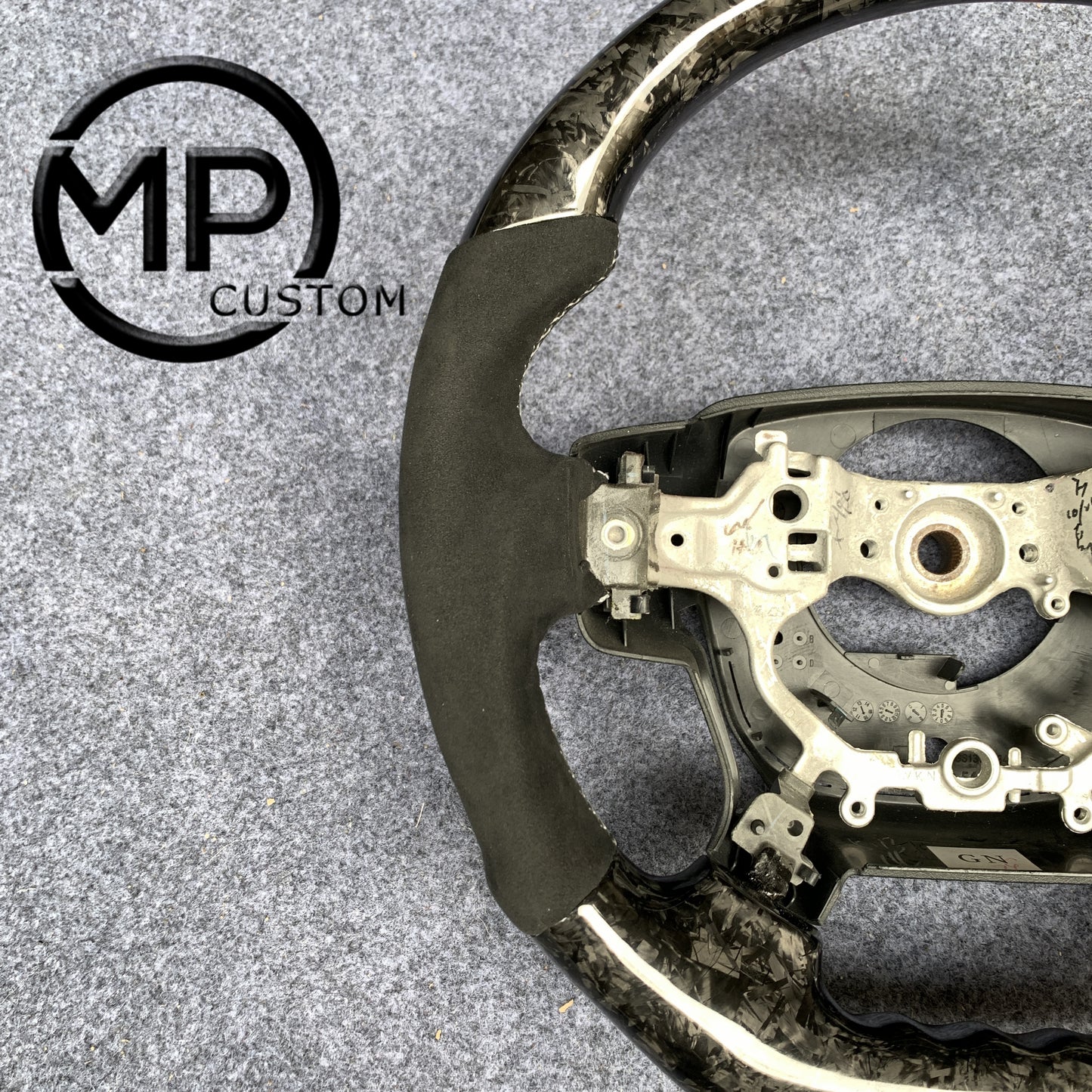 MPCUSTOM Fit For 2012-14CamryHighlanderACV50 carbon fiber steering wheel black perforated leather red center line