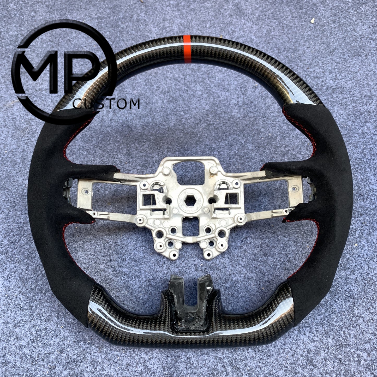 MPCUSTOM Fit For Ford mustang GT 2015-2017 gloss carbon fiber steering wheel black Alcantara red center line