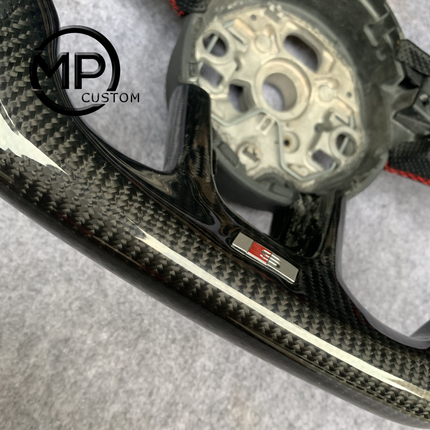 MPCUSTOM Fit For Audi A1 (8X) Sportback/A3 (8V)/A4 (B9) Avant/A5 (F5)/Q2 2016-2019 carbon fiber steering wheel black perforated leather red center line