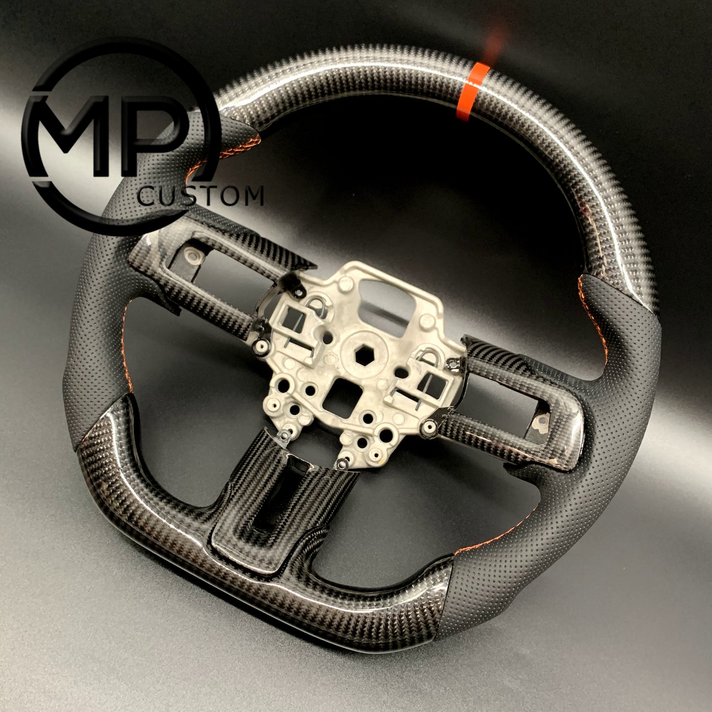 MPCUSTOM Fit For Ford mustang SHELBY GT350R 2018-2023 EcoBoost/GENUINE2018-2021 carbon fiber steering wheel black perforated leather orange center line