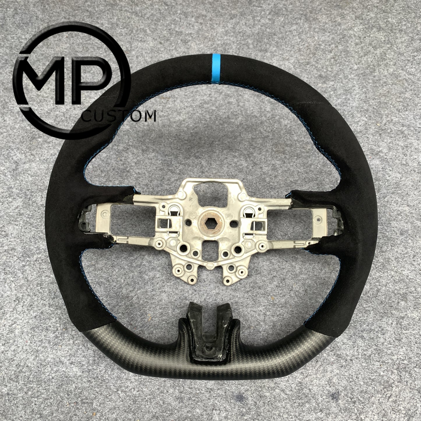 MPCUSTOM Fit For Ford mustang GT 2015-2017 carbon fiber steering wheel black Alcantara blue center line