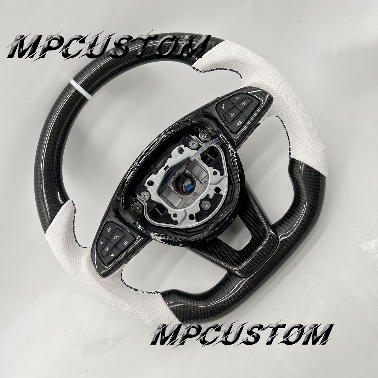 Mpcustom for Mercedes Benz 808AMG /W205 AMG carbon fiber steering wheel white stripe line