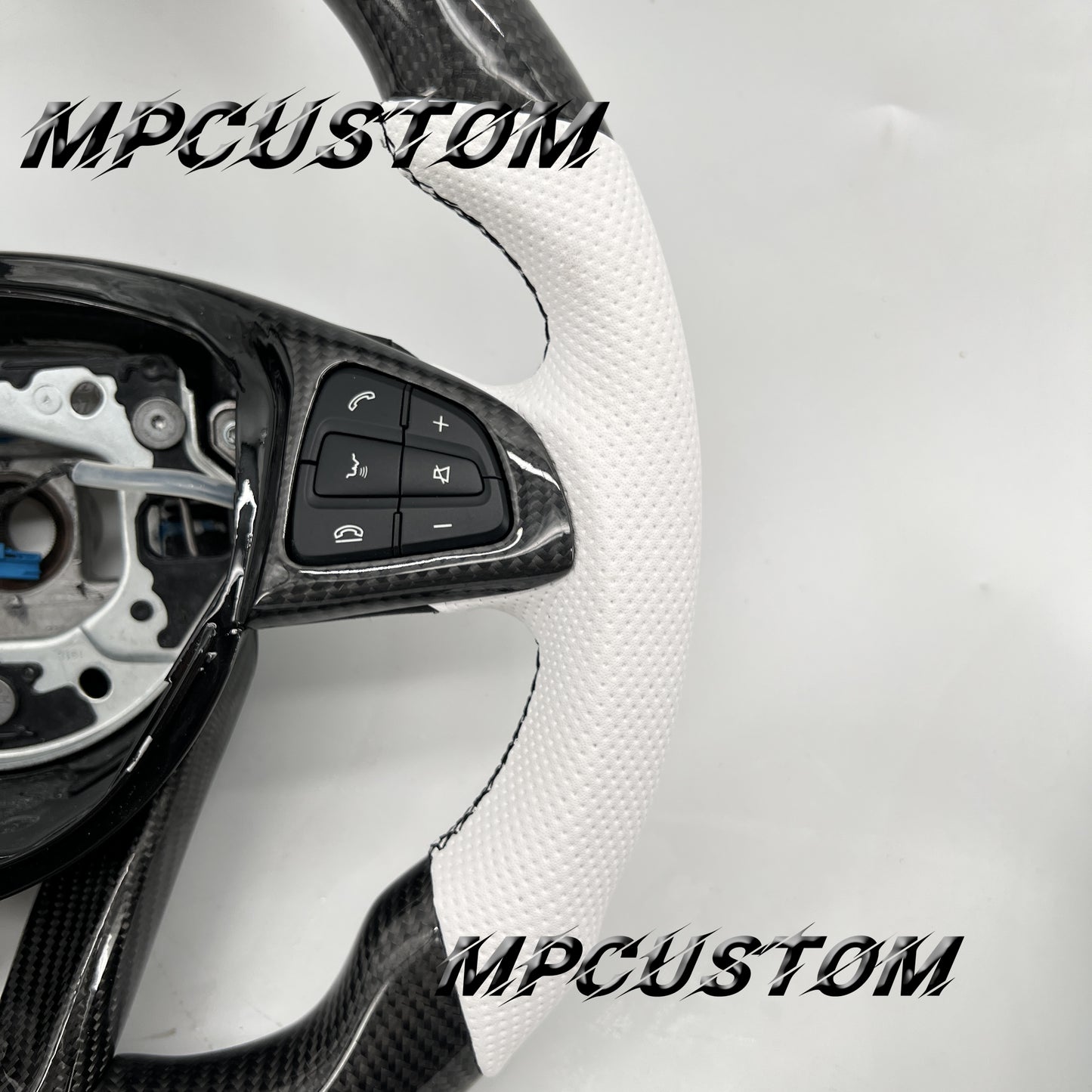 Mpcustom for Mercedes Benz 808AMG /W205 AMG carbon fiber steering wheel round top and white stripe line