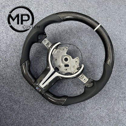 MPCUSTOM Fit For BMW M Sport F30 F31 F34 F10 F11 F07 / F12 F13 F06 X3 F25 X4 F26 X5 F15 M50d X6 F16 M50d F20 F21 M135i M140i F45 F46 F22 F23 M235i M240i F32 F33 F36 X1 F48 X2 F39 carbon fiber steering wheel black perforated leather white center line