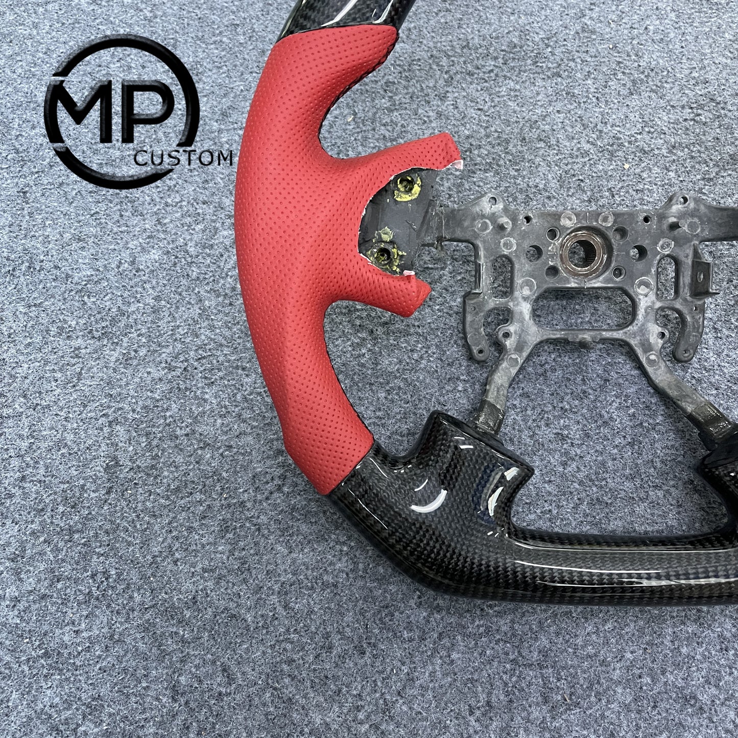 MPCUSTOM Fit For Acura TL 2004-2006 carbon fiber steering wheel red perforated leather red center line