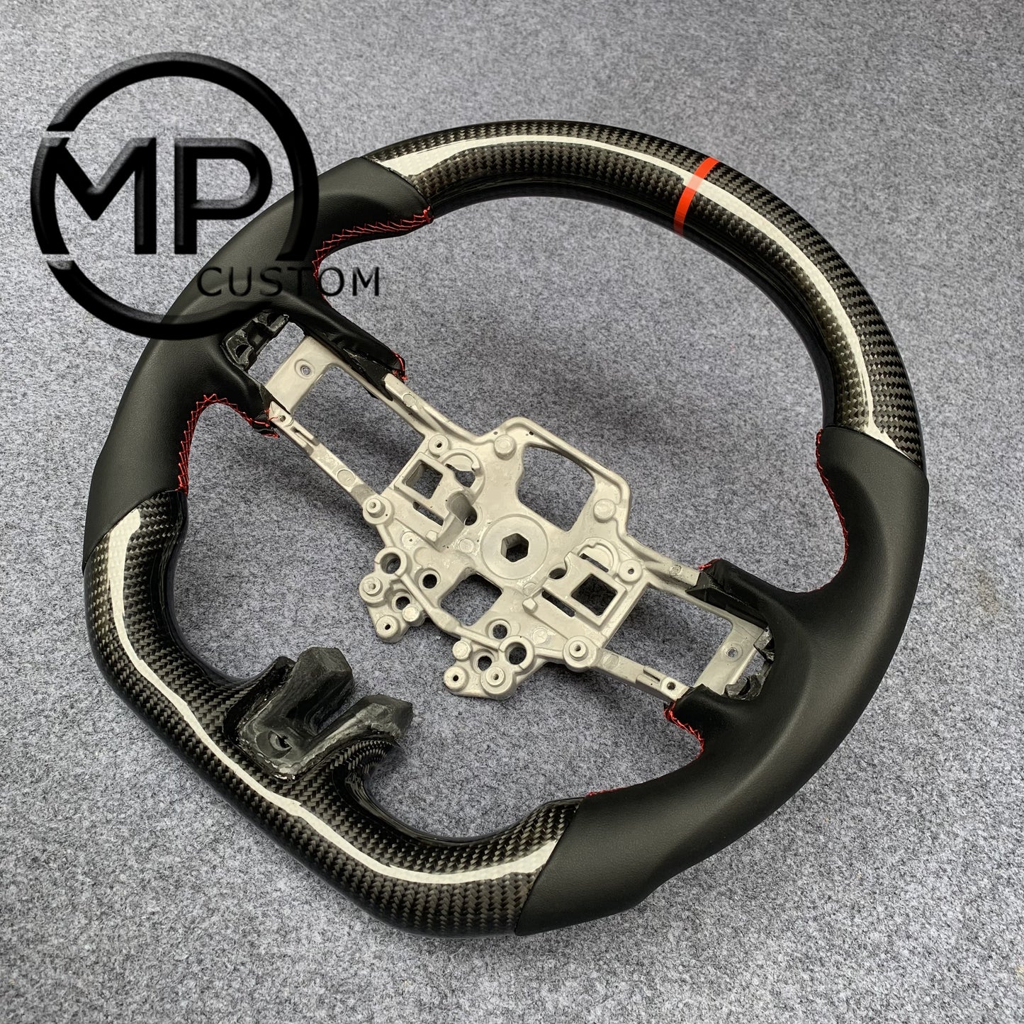 MPCUSTOM Fit For Ford mustang SHELBY GT350R 2018-2023 EcoBoost/GENUINE2018-2021 carbon fiber steering wheel black smooth leather red center line