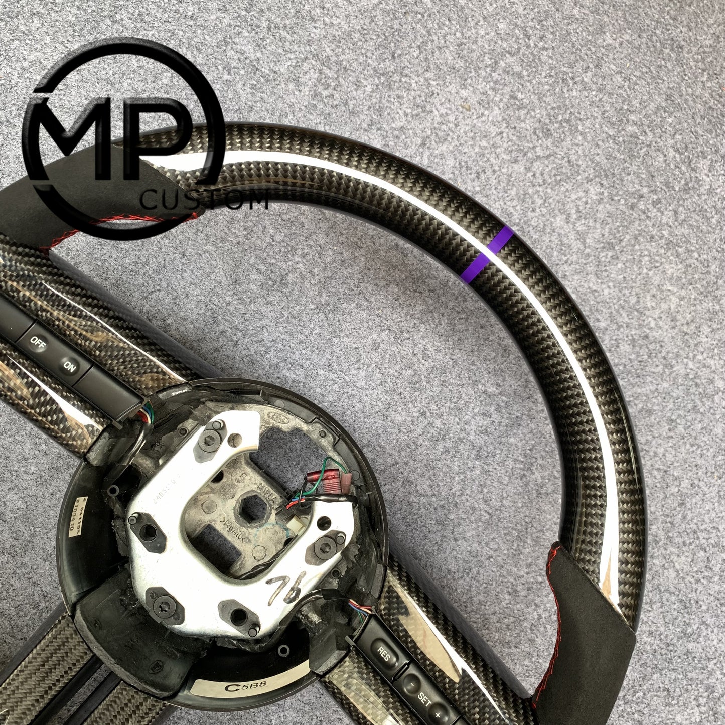 MPCUSTOM Fit For Ford mustang 2005-2009 carbon fiber steering wheel black Alcantara purple center line