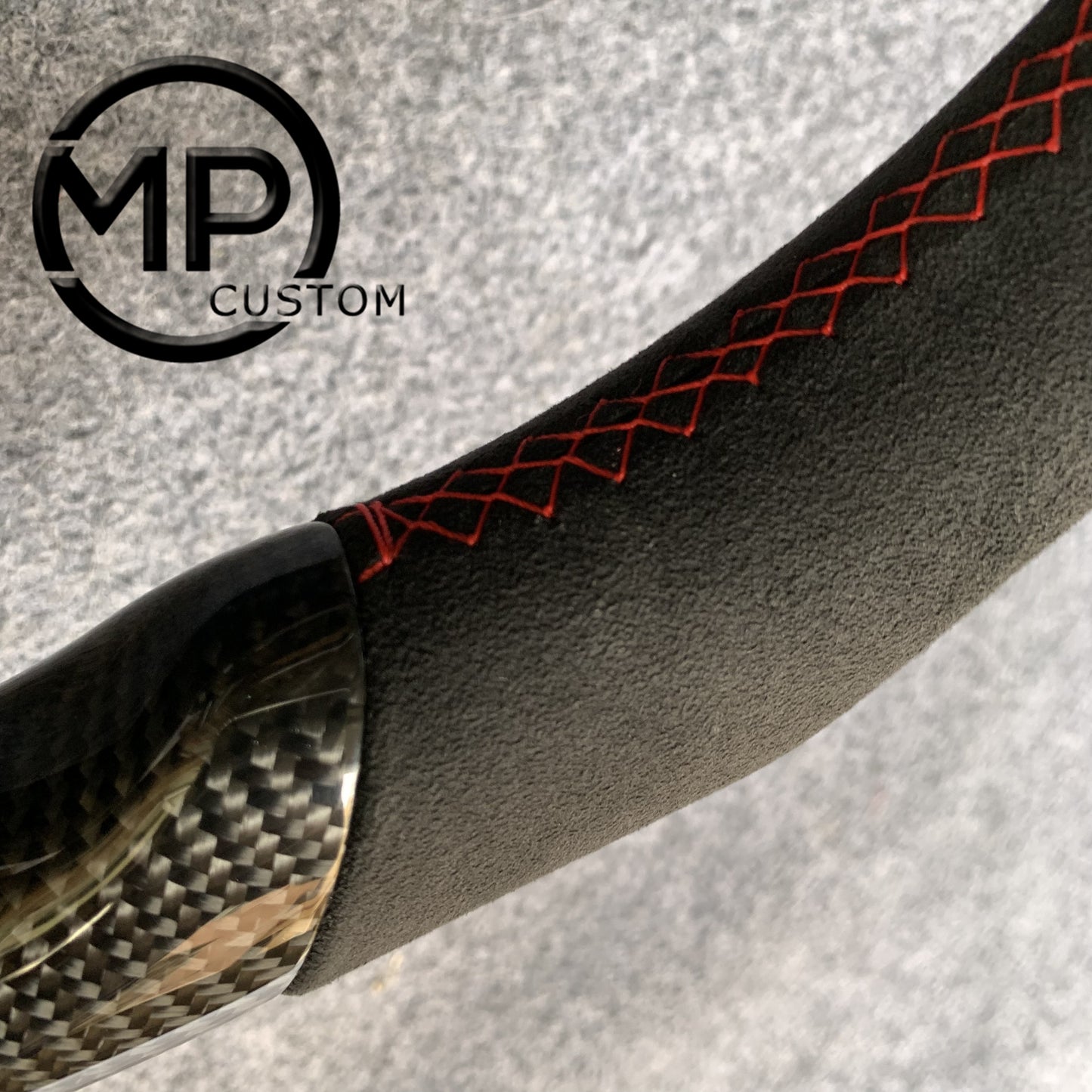 MPCUSTOM Fit For Ford mustang 2005-2009 carbon fiber steering wheel black Alcantara purple center line