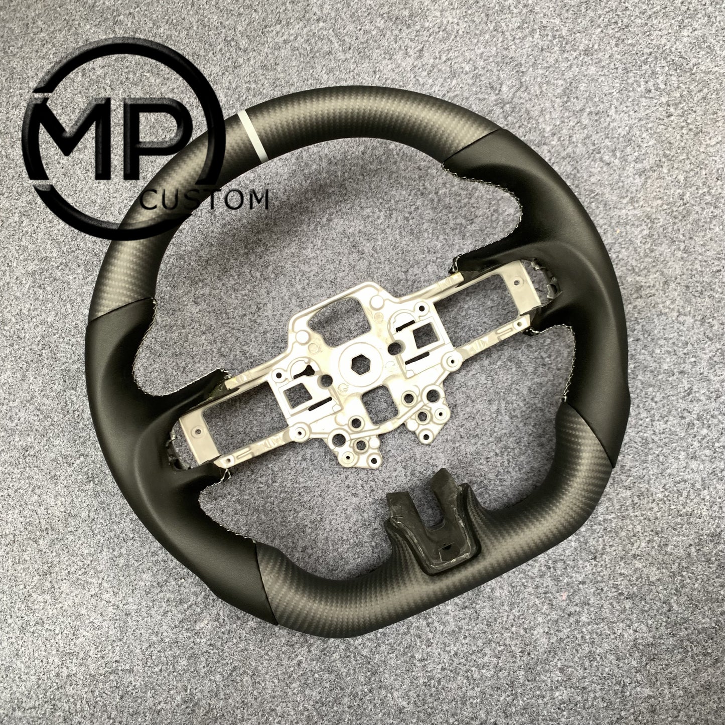 MPCUSTOM Fit For Ford mustang SHELBY GT350R 2018-2023 EcoBoost/GENUINE2018-2021 carbon fiber steering wheel black smooth leather white center line