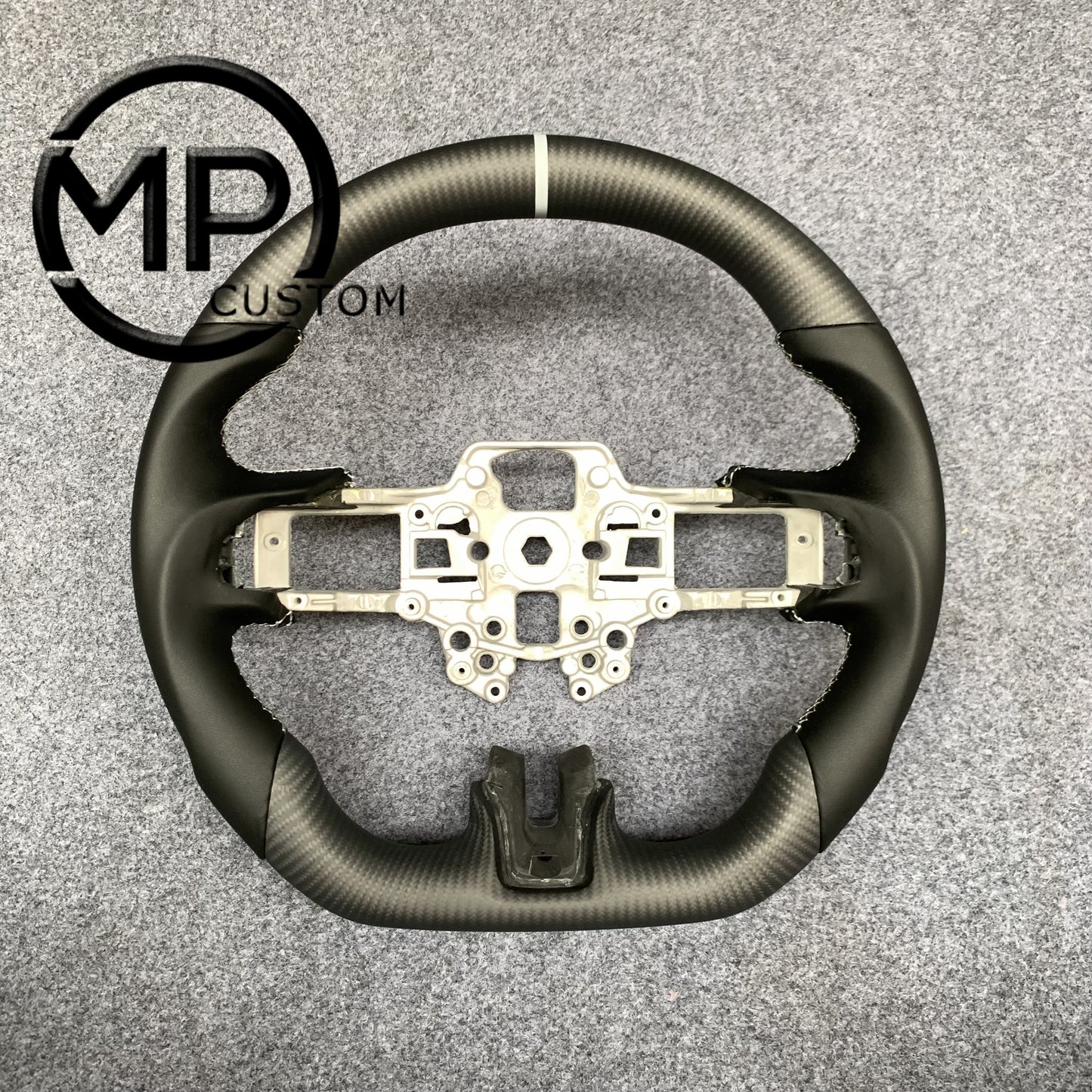 MPCUSTOM Fit For Ford mustang SHELBY GT350R 2018-2023 EcoBoost/GENUINE2018-2021 carbon fiber steering wheel black smooth leather white center line