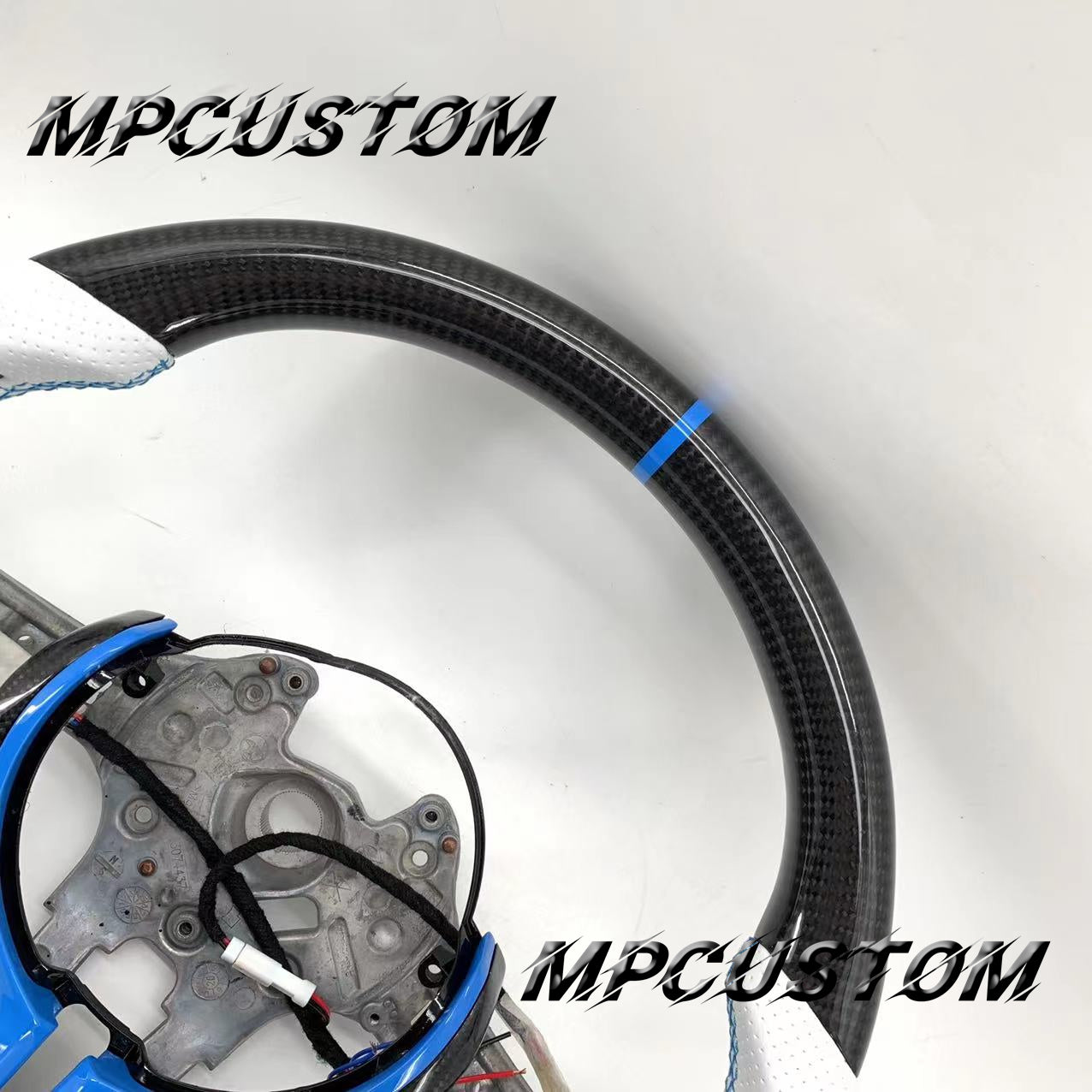 Mpcustom for BMW 2 series F22/F23/F44/F45 carbon fiber steering wheel white perforated leather