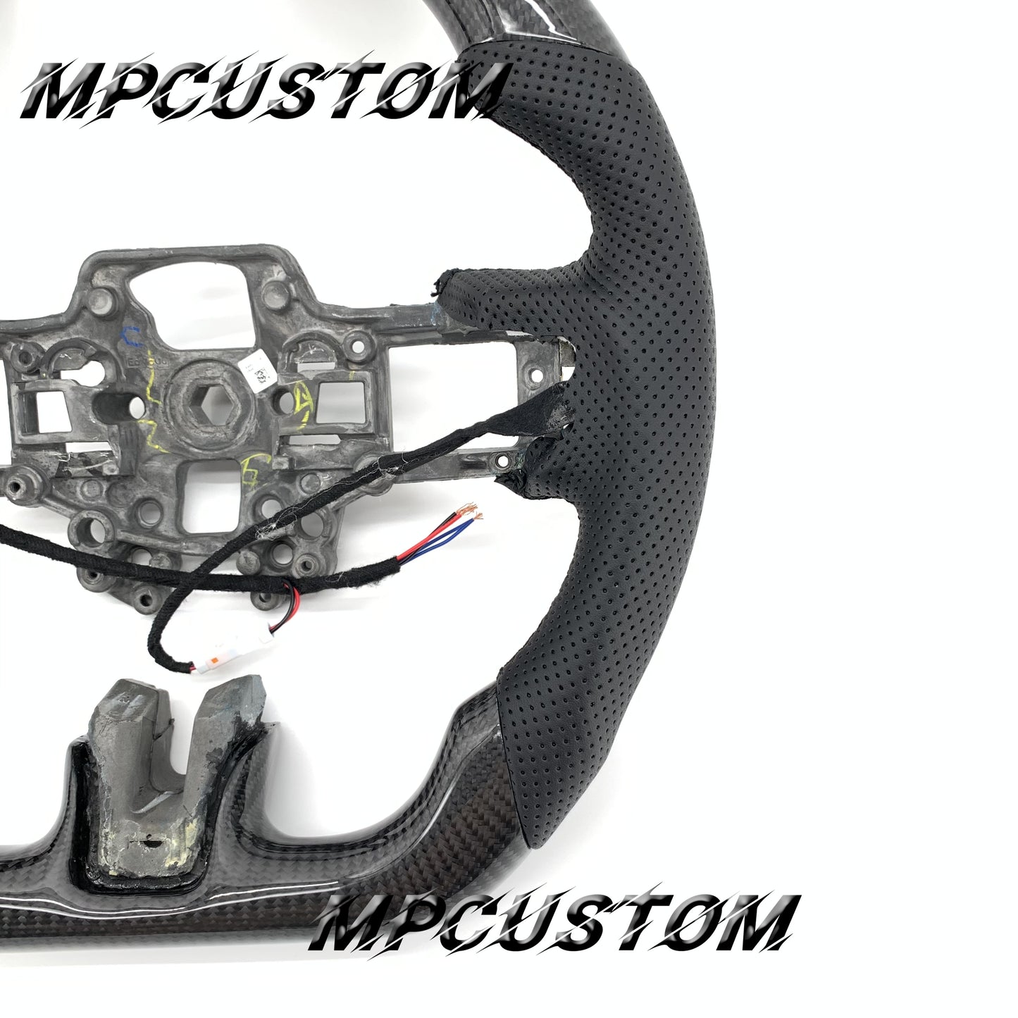 Mpcustom for Ford Mustang 2018-2022 carbon fiber steering wheel gloss and perforated leather