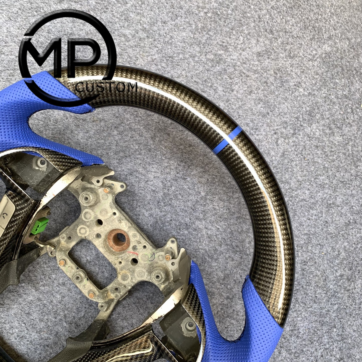 MPCUSTOM Fit For Honda 8th gen Accord/CP1 CP2 CP3/Pilot 2009-2015/Odyssey 2011-2017 carbon fiber steering wheel blue perforatara leather blue center line