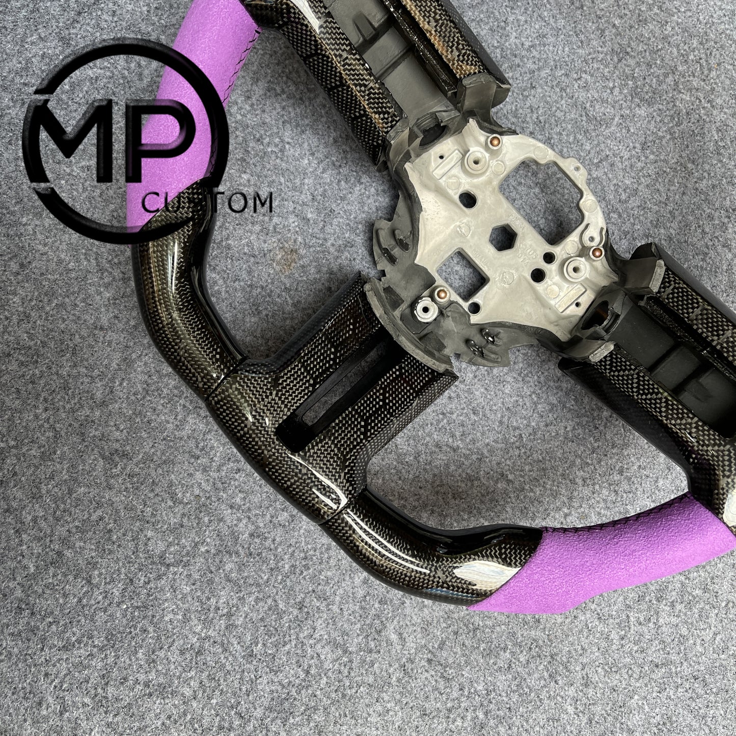 MPCUSTOM Fit For Ford mustang 2010-2014 gt GT500 shelby gloss carbon fiber steering wheel purple Alcantara