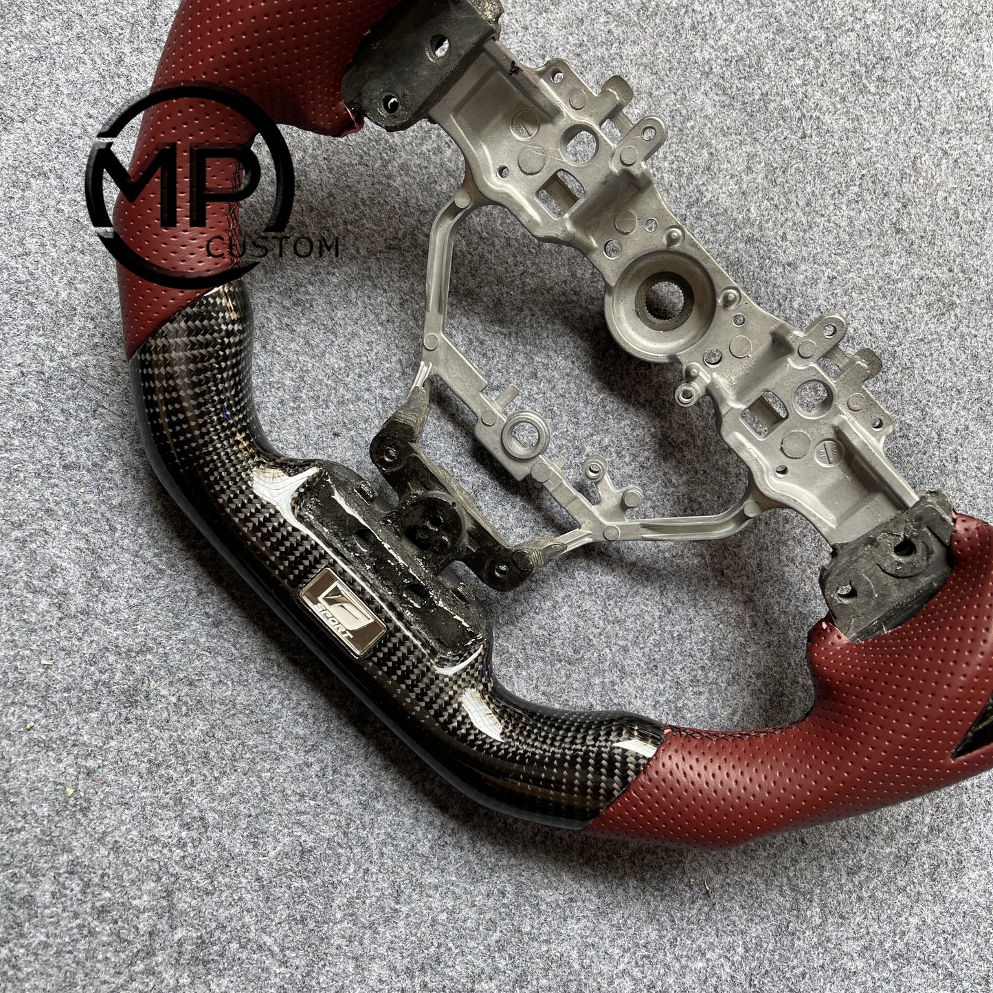 MPCUSTOM Fit For .Lexus IS250 IS300 IS350 RC300 RC350 14-20 carbon fiber steering wheel red perforated leather red center line thumb grips